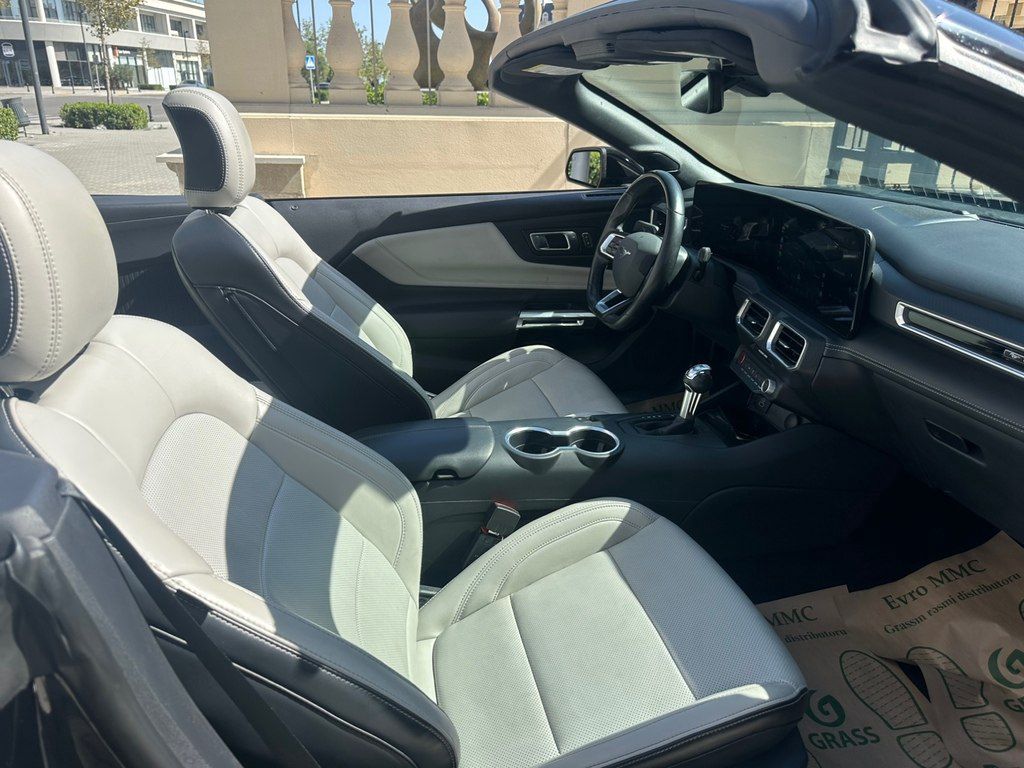 Ford Mustang, 2.3 L, 2024 il, 65 000 km — Avtomobillər, Bakı (12)