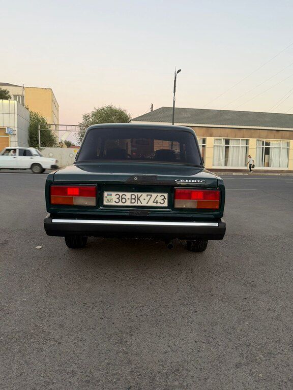 Lada (VAZ) 2107, 1.6 L, 2005 il, 250 000 km — Avtomobillər, Sabirabad (10)