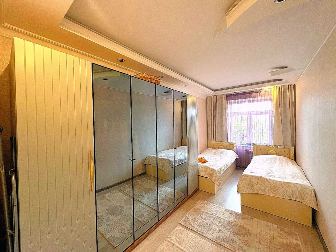 Satılır 2 otaqlı köhnə tikili 65.5 m² — Mənzil, Bakı (5)