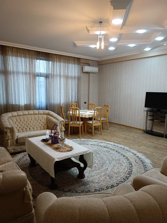 İcarəyə verilir 3 otaqlı yeni tikili 160 m² — Mənzil, Bakı (4)