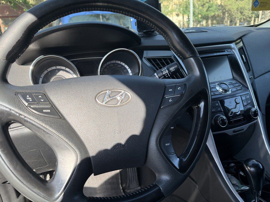 Hyundai Sonata, 2.0 L, 2011 il, 205 000 km — Avtomobillər, Bakı (5)