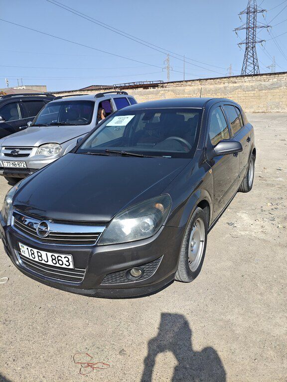 Opel Astra, 1.4 L, 2009 il, 306 200 km — Avtomobillər, Şirvan (8)