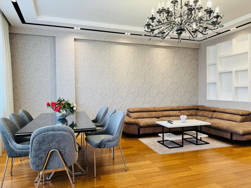 İcarəyə verilir 3 otaqlı yeni tikili 130 m² — Mənzil, Bakı (6)