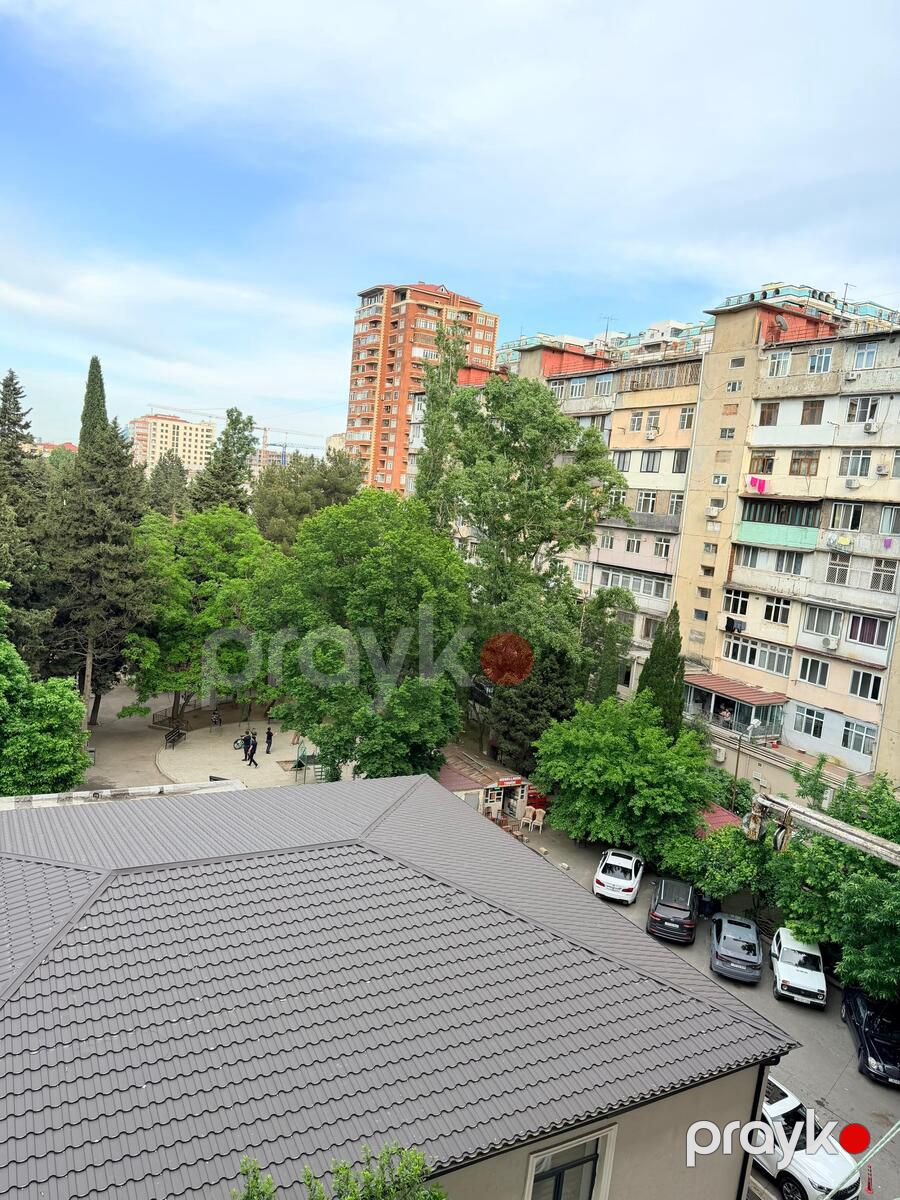 Satılır 3 otaqlı köhnə tikili 100 m² — Mənzil, Bakı (10)