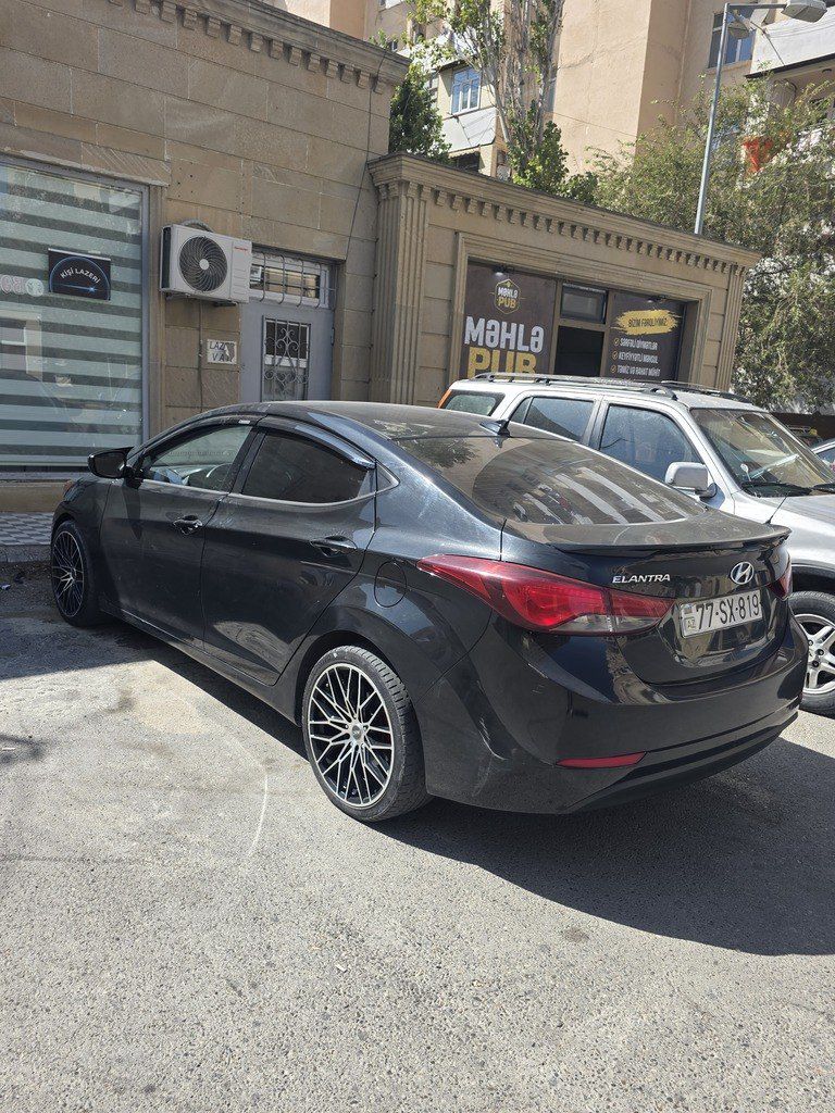 Hyundai Elantra, 1.8 L, 2015 il, 240 000 km — Avtomobillər, Bakı (3)