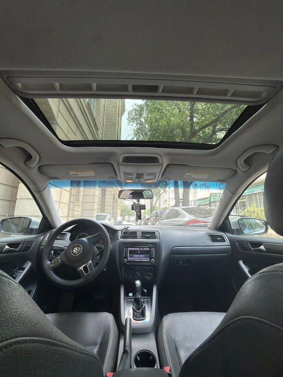 Volkswagen Jetta, 2.5 L, 2011 il, 161 000 km — Avtomobillər, Bakı (10)