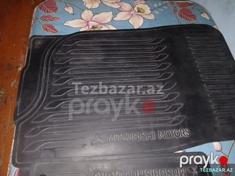 Mitsubishi Pajero üçün ayaqalti — Bakı