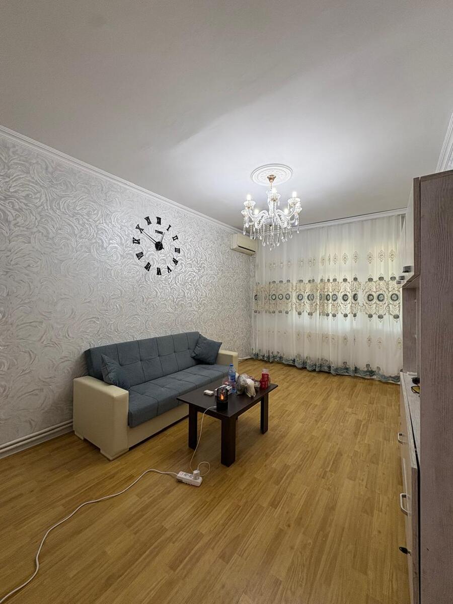 Satılır 2 otaqlı köhnə tikili 55 m² — Mənzil, Bakı (9)