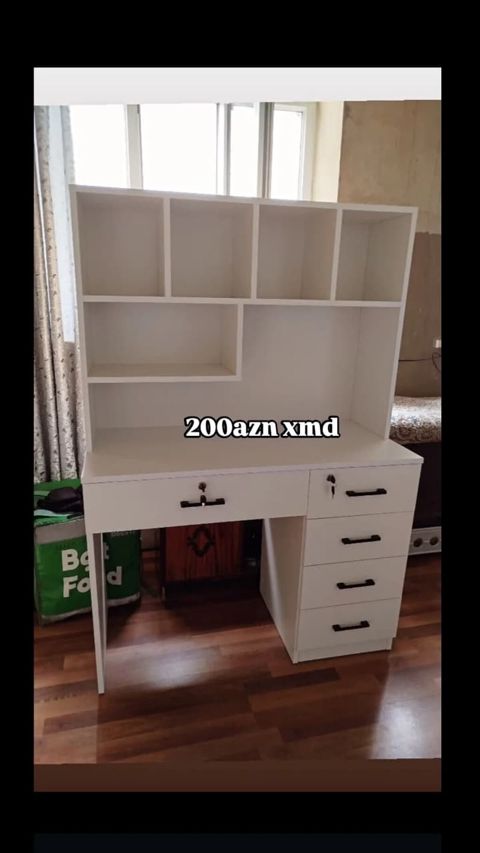 Ağ rəngli çoxfunksiyalı iş masası və üst rəf bloku - Material — Mehdiabad