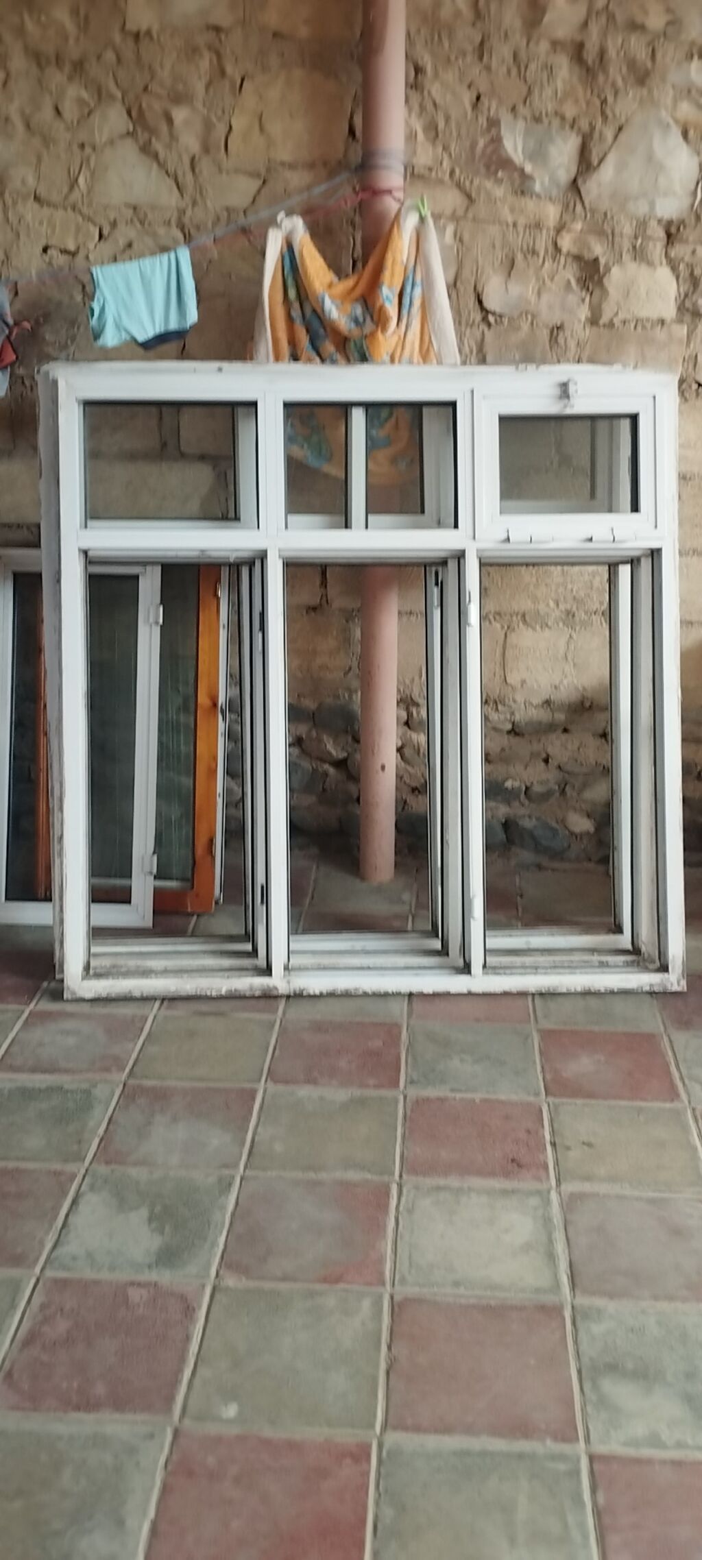 PVC və taxta çərçivəli şüşə pəncərələr dəsti - Material: ağ rəngli — Pəncərələr, qapılar, balkonlar, Gəncə (2)