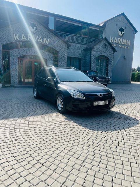Hyundai i30, 1.4 L, 2009 il, 434 126 km — Biləsuvar