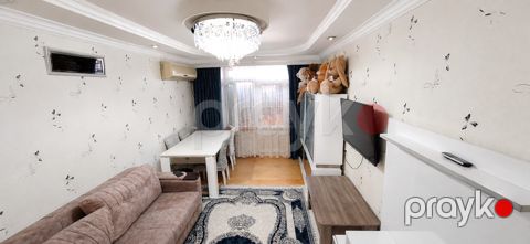 Satılır 2 otaqlı köhnə tikili 65 m²