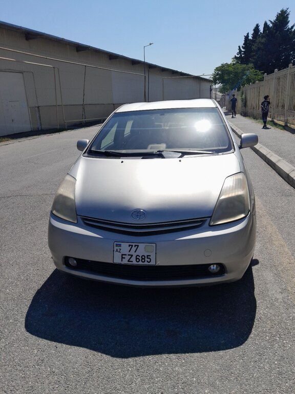 Toyota Prius, 1.5 L, 1.3 kWh, 2005 il, 300 000 km — Avtomobillər, Bakı