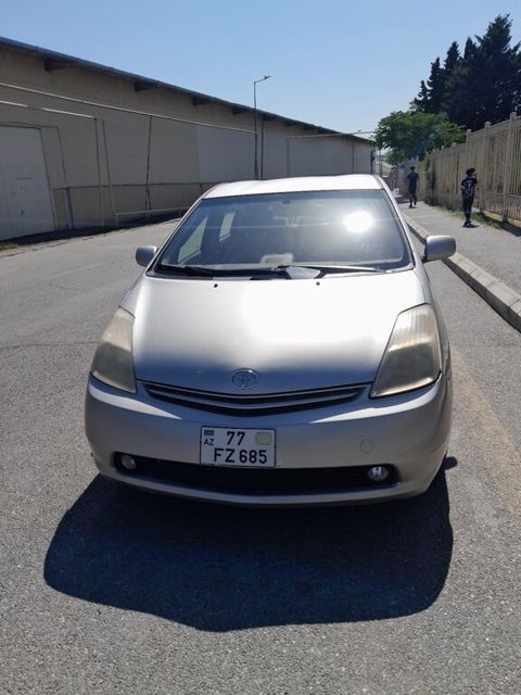 Toyota Prius, 1.5 L, 1.3 kWh, 2005 il, 300 000 km — Bakı