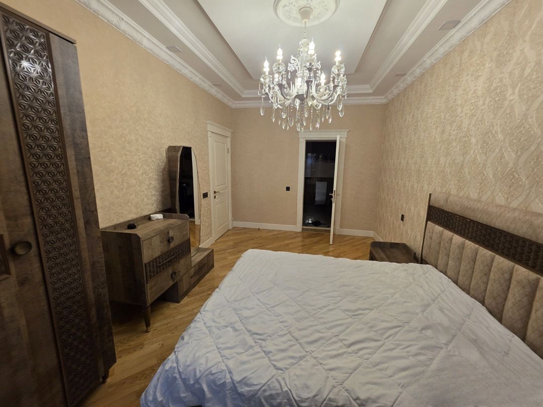 İcarəyə verilir 4 otaqlı yeni tikili 138 m² — Mənzil, Bakı (4)