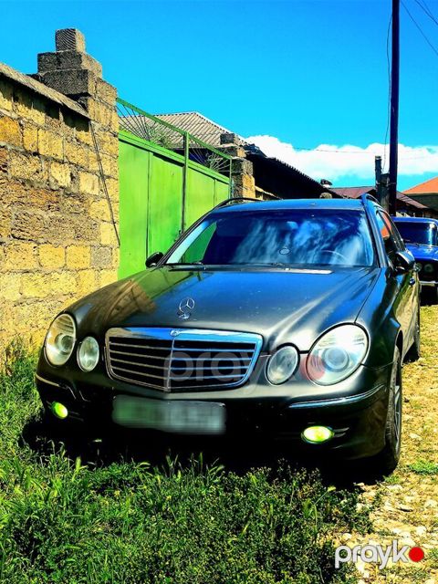 Mercedes E 200, 2.2 L, 2007 il, 589 541 km