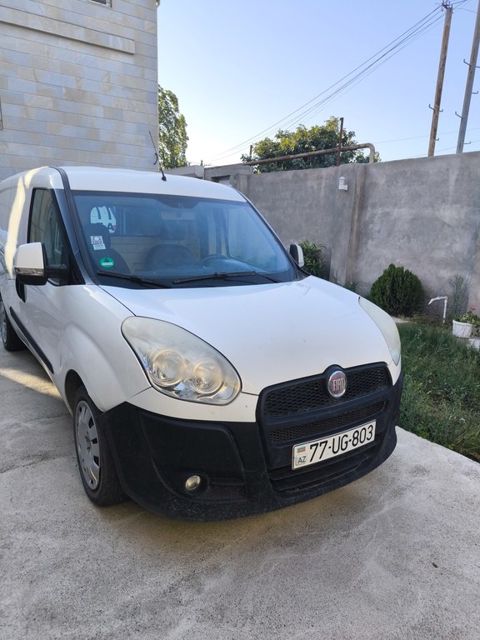 Fiat Doblo, 1.3 L, 2010 il, 150 000 km — Bakı