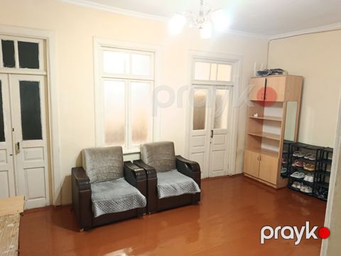 Həyət evi kirayə verilir, Nəsimi r