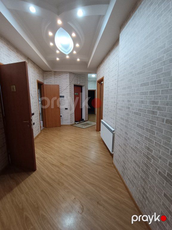 İcarəyə verilir 3 otaqlı yeni tikili 160 m² — Mənzil, Bakı (2)