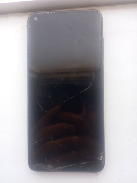 Xiaomi Redmi smartfon - Model: Redmi (arxa qapaqda “Redmi” yazısı — Sumqayıt