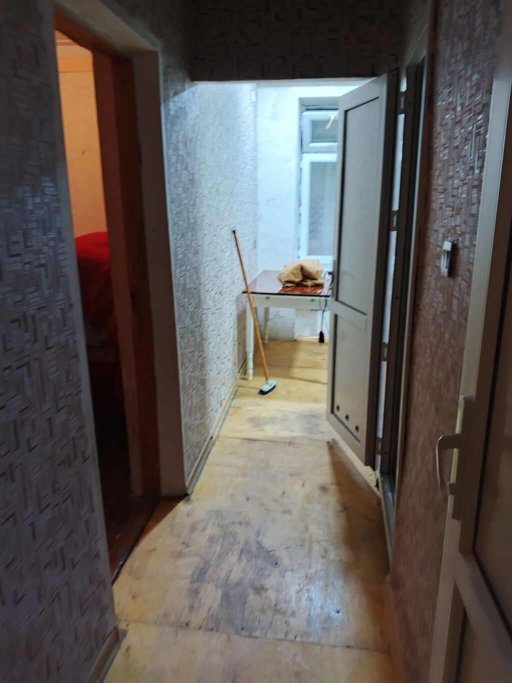 Sumqayıt şəhəri Əşya bazarına yaxın 2 mərtəbəli köhne tikilidə 3 — Mənzil, Sumqayıt (4)