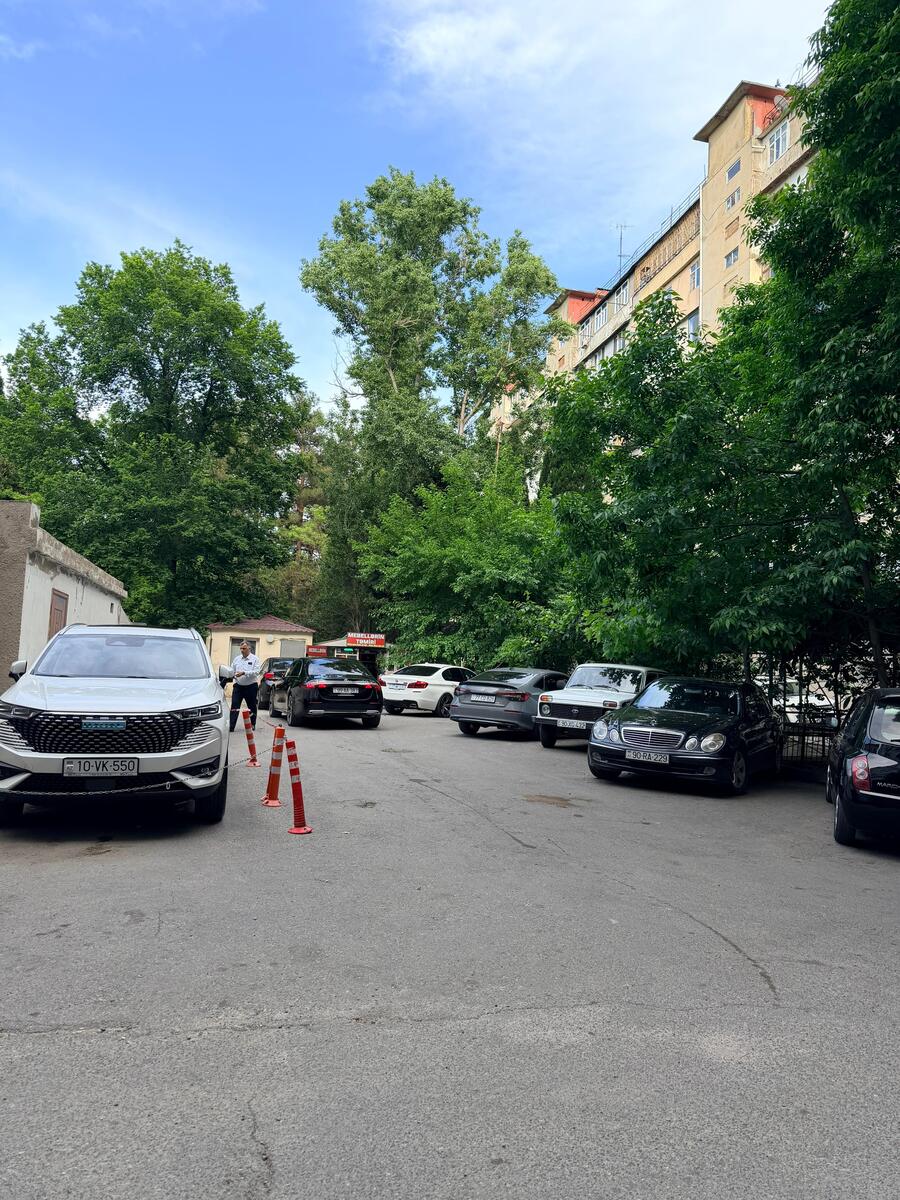Satılır 3 otaqlı köhnə tikili 100 m² — Mənzil, Bakı (5)