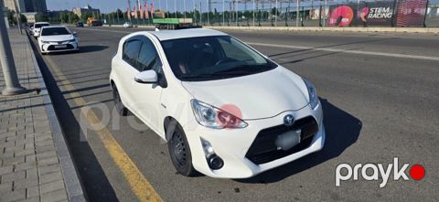 Toyota Aqua, 1.5 L, 0.9 kWh, 2016 il, 170 000 km