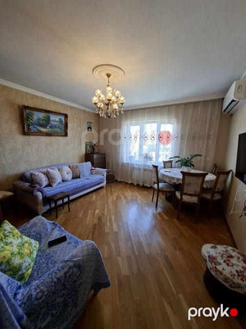 Satılır 3 otaqlı yeni tikili 100 m²
