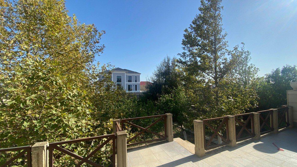 Satılır 6 otaqlı həyət evi/bağ evi 600 m² — Ev, villa, Bakı (5)