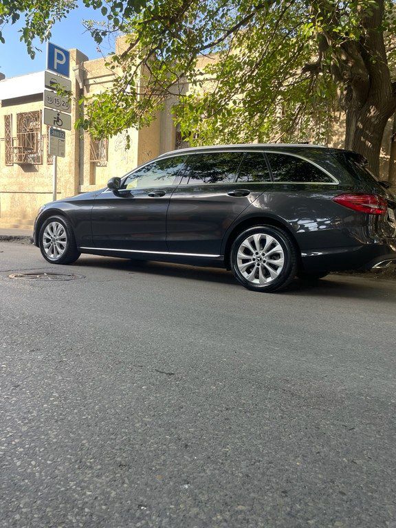 Mercedes C 220 d, 2.0 L, 2019 il, 276 000 km — Avtomobillər, Bakı (9)
