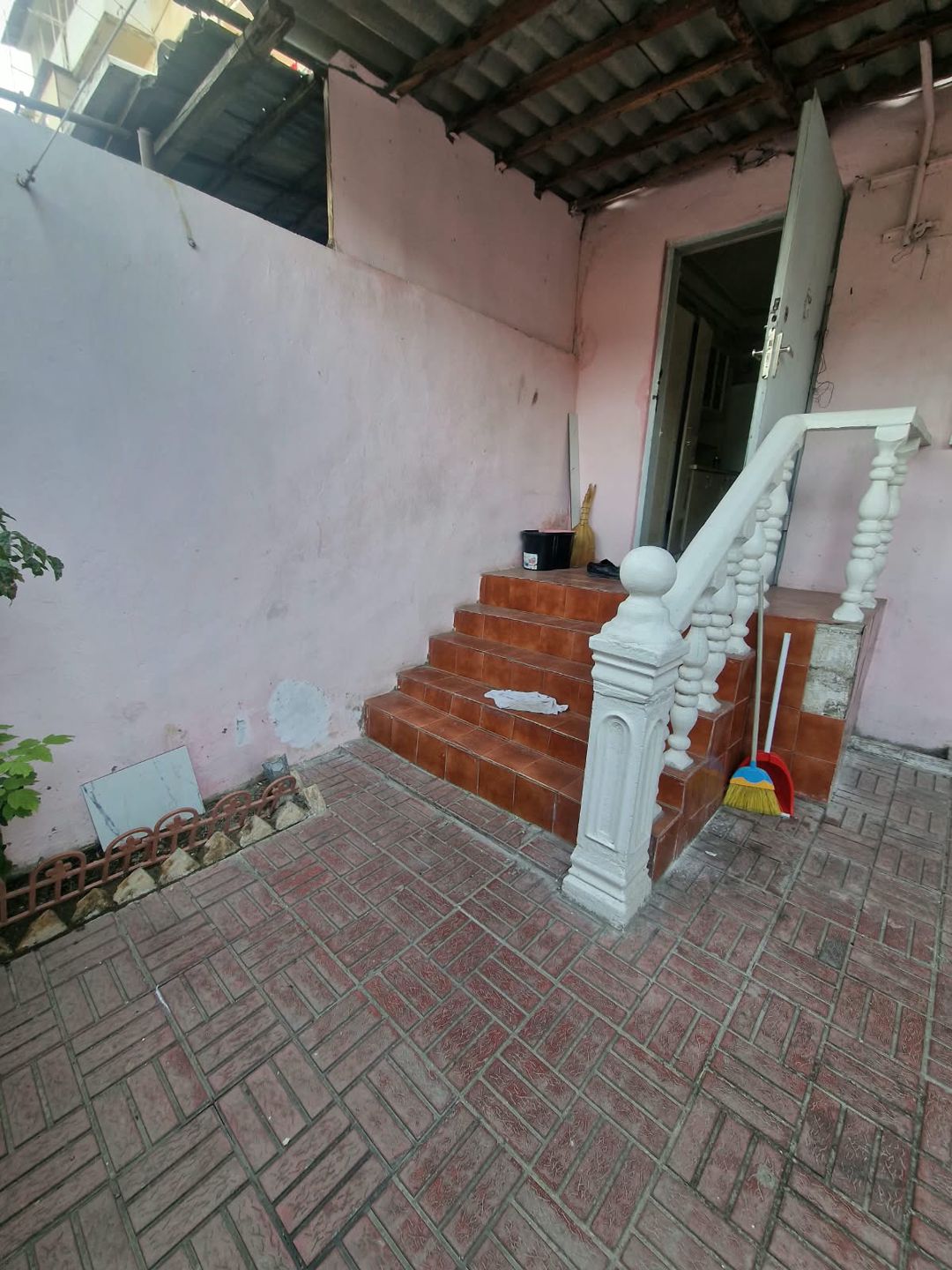 Satış: 3 otaqlı Köhnə tikili, 100 m², Xırdalanda 5 nomreli mektebin yaninda — Mənzil (9)