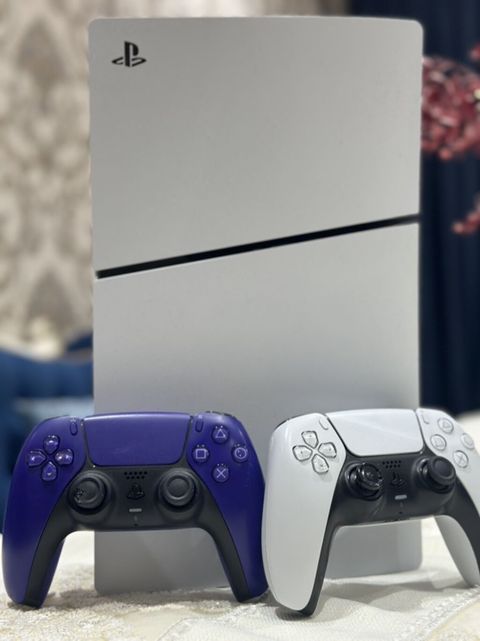 PlayStation 5 slim (diskli versiya) oyun konsolu + 2 ədəd DualSense — Bakı