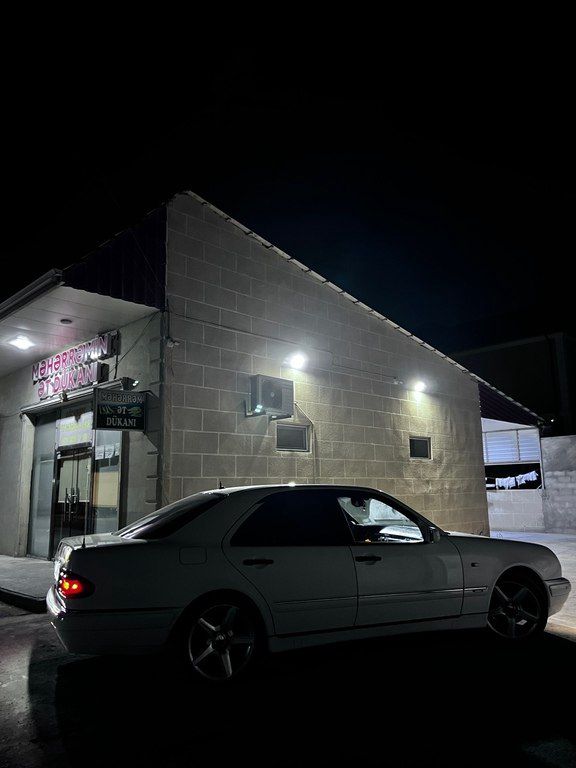 Mercedes E 320, 3.2 L, 1998 il, 302 000 km — Avtomobillər, Bakı (2)