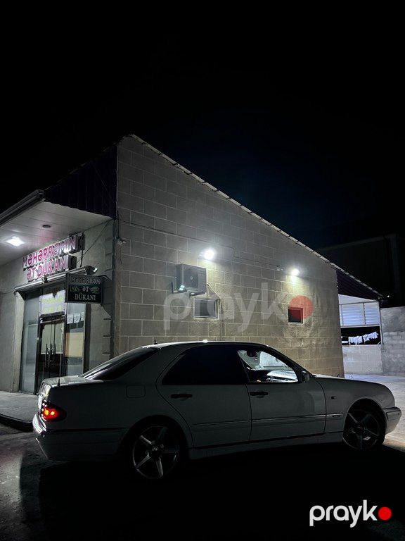 Mercedes E 320, 3.2 L, 1998 il, 302 000 km — Avtomobillər, Bakı (2)