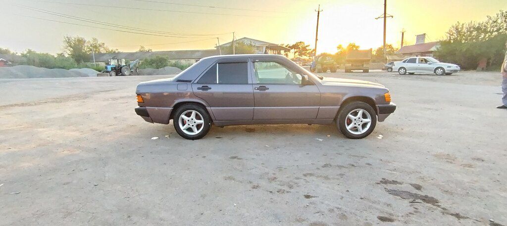 Mercedes 190, 2.0 L, 1991 il, 350 000 km — Avtomobillər, Saatlı (7)
