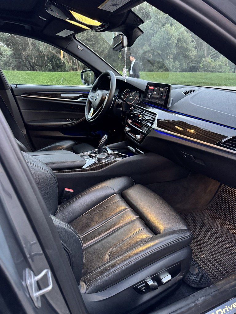 BMW 530e, 2.0 L, 12 kWh, 2017 il, 184 000 km — Avtomobillər, Bakı (10)