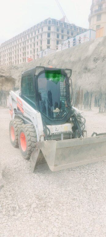 Tikinti yükləyici Bobcat 2022 sifarişi — Avtomobil icarəsi, Bakı (4)