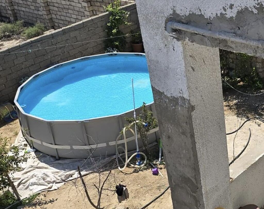 Kocle bagli satilir pillekan su filter hamisi ustunde — Hovuzlar, Bakı (2)