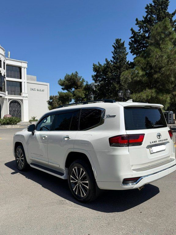 Toyota Land Cruiser, 3.5 L, 2021 il, 39 821 km — Avtomobillər, Bakı (4)