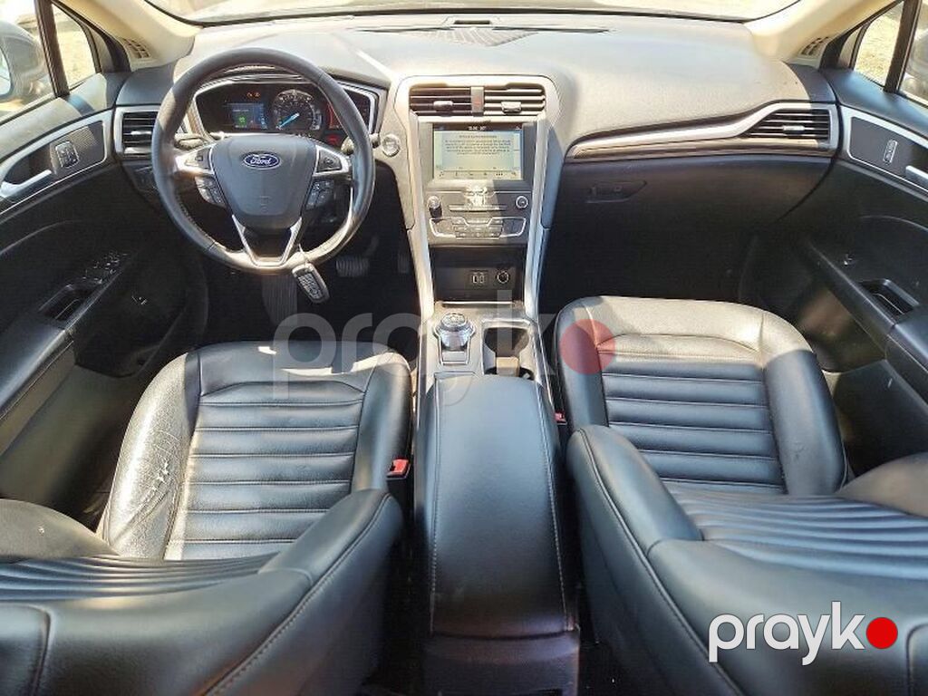 Ford Fusion Hybrid sedan - Ban növü: sedan - Güc qurğusu: hibrid — Avtomobillər, Sumqayıt (6)