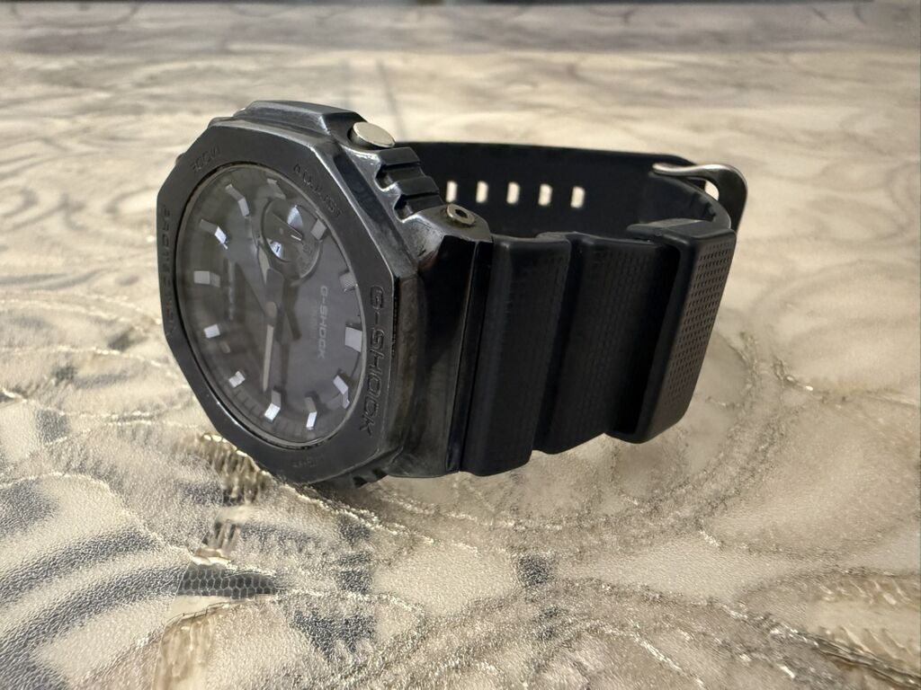 G-shock qol saatı – ağ-qara dizayn, oktaqon formalı korpus və — Qol saatları, Bakı (2)