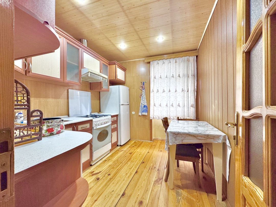 Satılır 4 otaqlı köhnə tikili 110 m² — Mənzil, Bakı (6)
