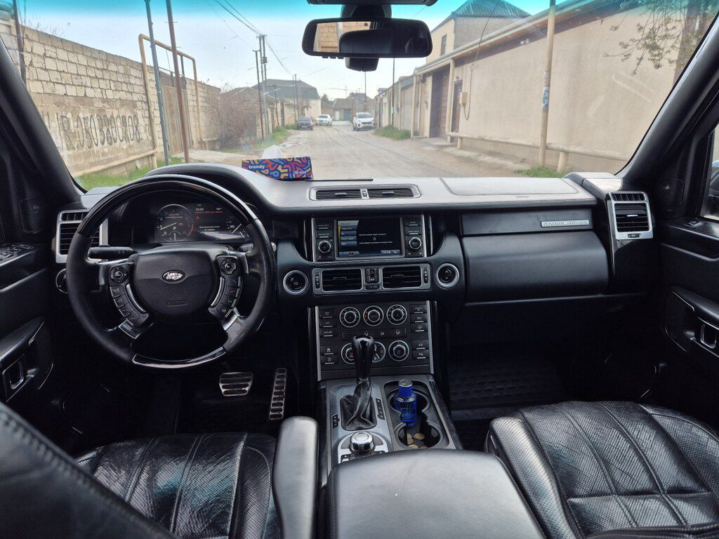 Land Rover Range Rover, 5.0 L, 2010 il, 242 000 km — Avtomobillər, Bakı (4)