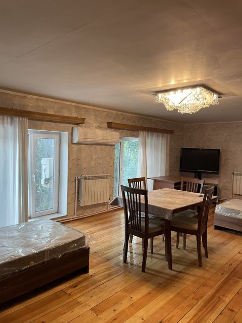 İcarəyə verilir 2 otaqlı həyət evi/bağ evi 65 m² — Bakı