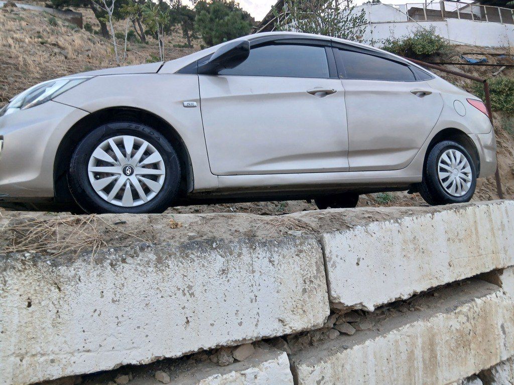 Hyundai Solaris, 1.6 L, 2013 il, 422 222 km — Avtomobillər, Bakı (7)
