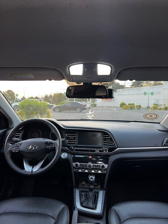 Hyundai Avante, 1.6 L, 2019 il, 185 000 km — Avtomobillər, Bakı (8)