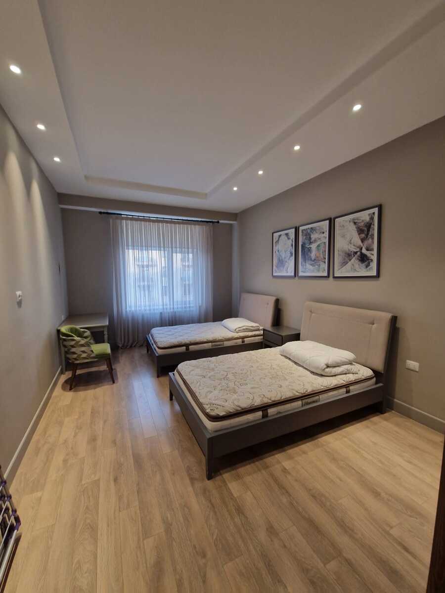 İcarəyə verilir 4 otaqlı yeni tikili 180 m² — Mənzil, Bakı (8)
