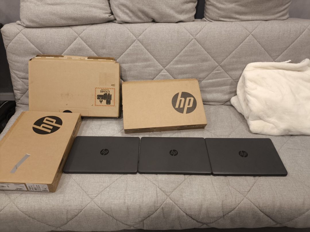 HP 250 G8 – Intel Core i3-1115G4 / 4GB RAM / 256GB — Noutbuklar, Bakı (2)