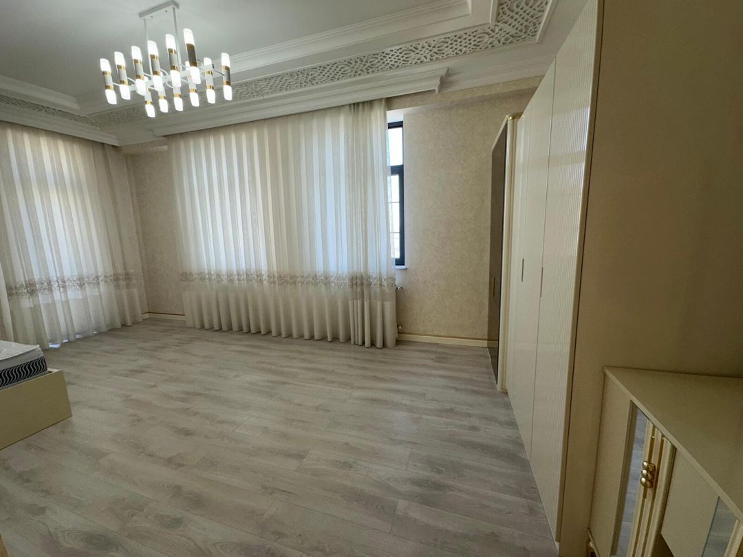 4-otaqlı yeni tikili kirayə verilir, Elmlər m., 200 m² — Mənzil, Bakı (9)