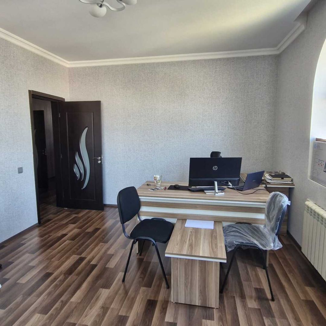 Satılır 8 otaqlı həyət evi/bağ evi 360 m² — Ev, villa, Bakı (11)